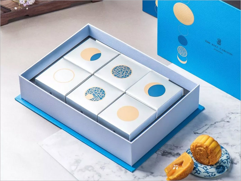 富力麗思卡爾頓酒店月餅包裝設(shè)計(jì)，簡潔清新風(fēng)，別具一格